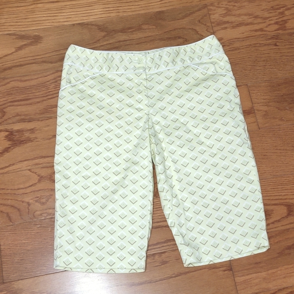Izod XFG Stretch Golf Shorts